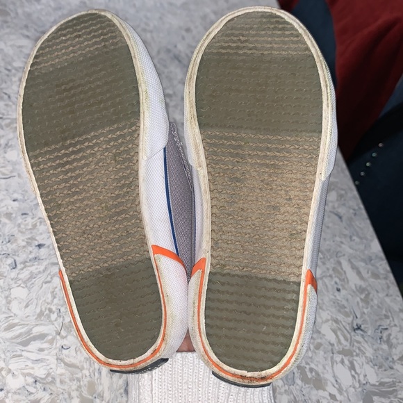 Like new! Sorry slip on sneakers with Velcro strap. Size 11 - Picture 5 of 6